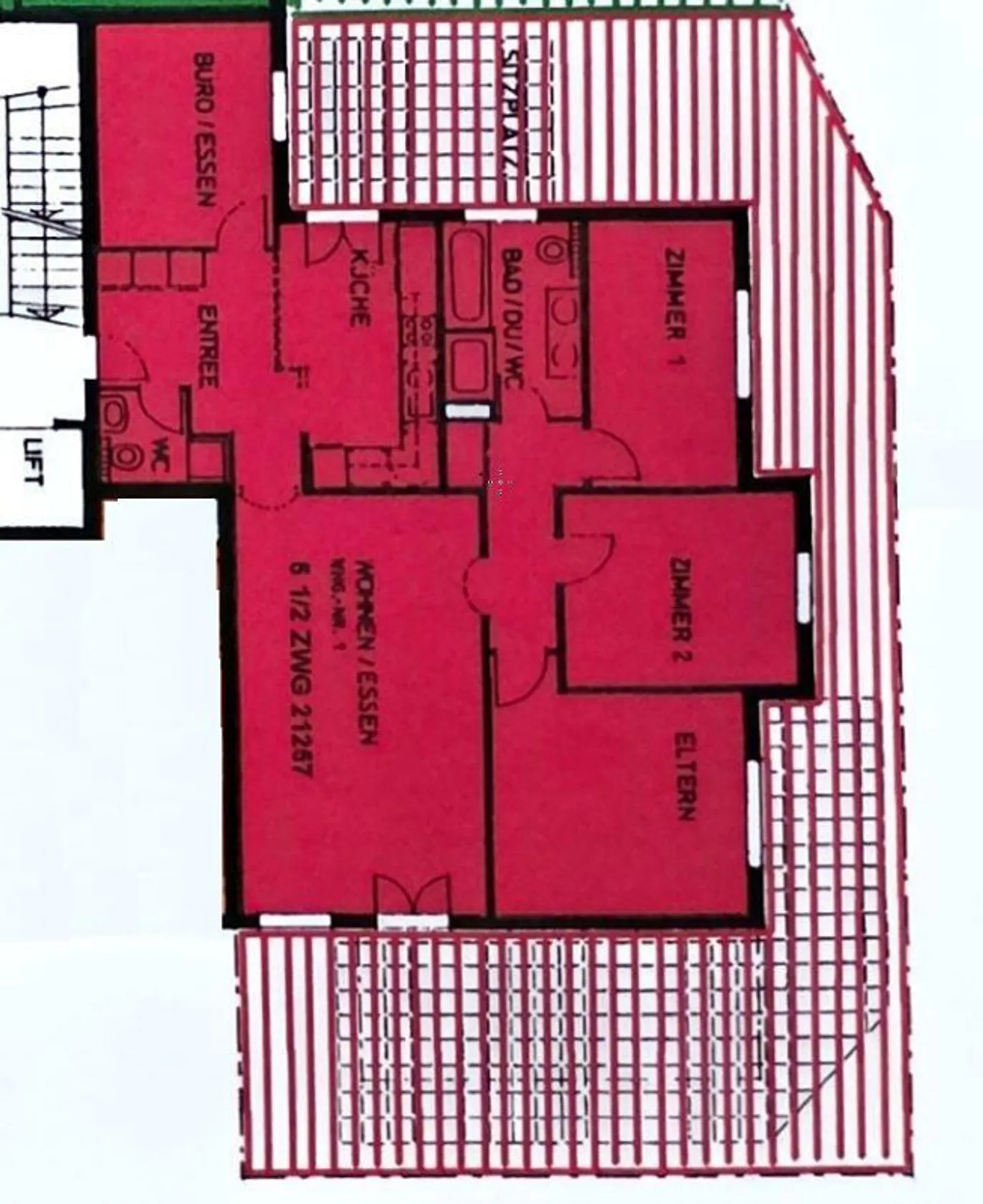 5.5-Room Ground Floor Apartment with Patio - Photo 7 of 8
