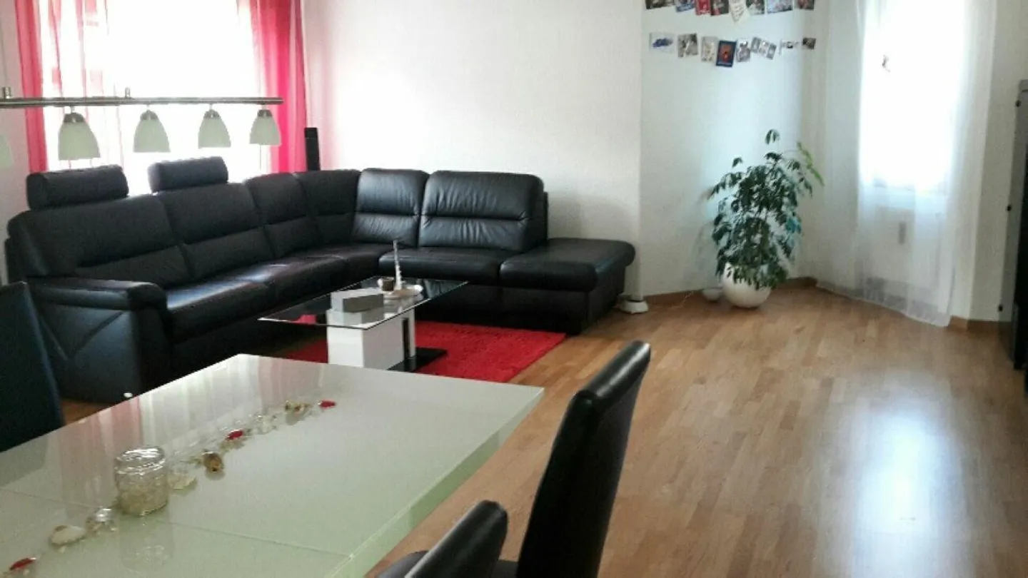 Incantevole appartamento giardino 3,5 locali in una splendida zona residenziale - Foto 4 di 8