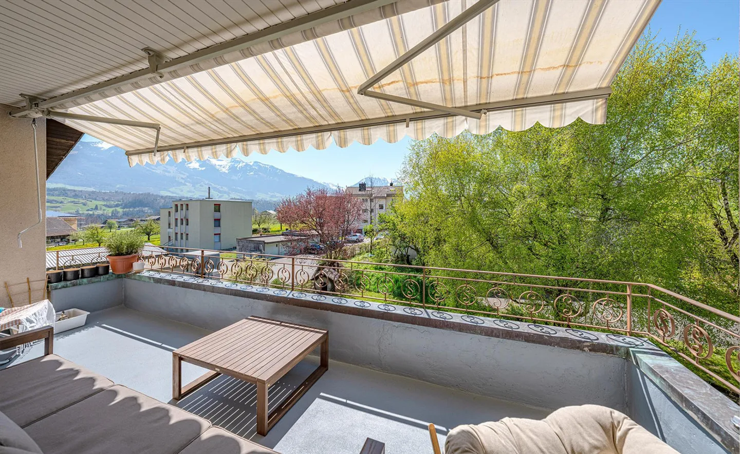 Helle 5.5 Zimmerwohnung - Foto 3 von 9