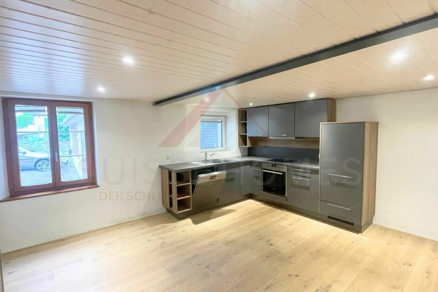 Casa a due generazioni con 14,5 stanze e 1.725 m² di terreno a Grenchen - utilizzo versatile nella zona residenziale W2 - Foto 8 di 20