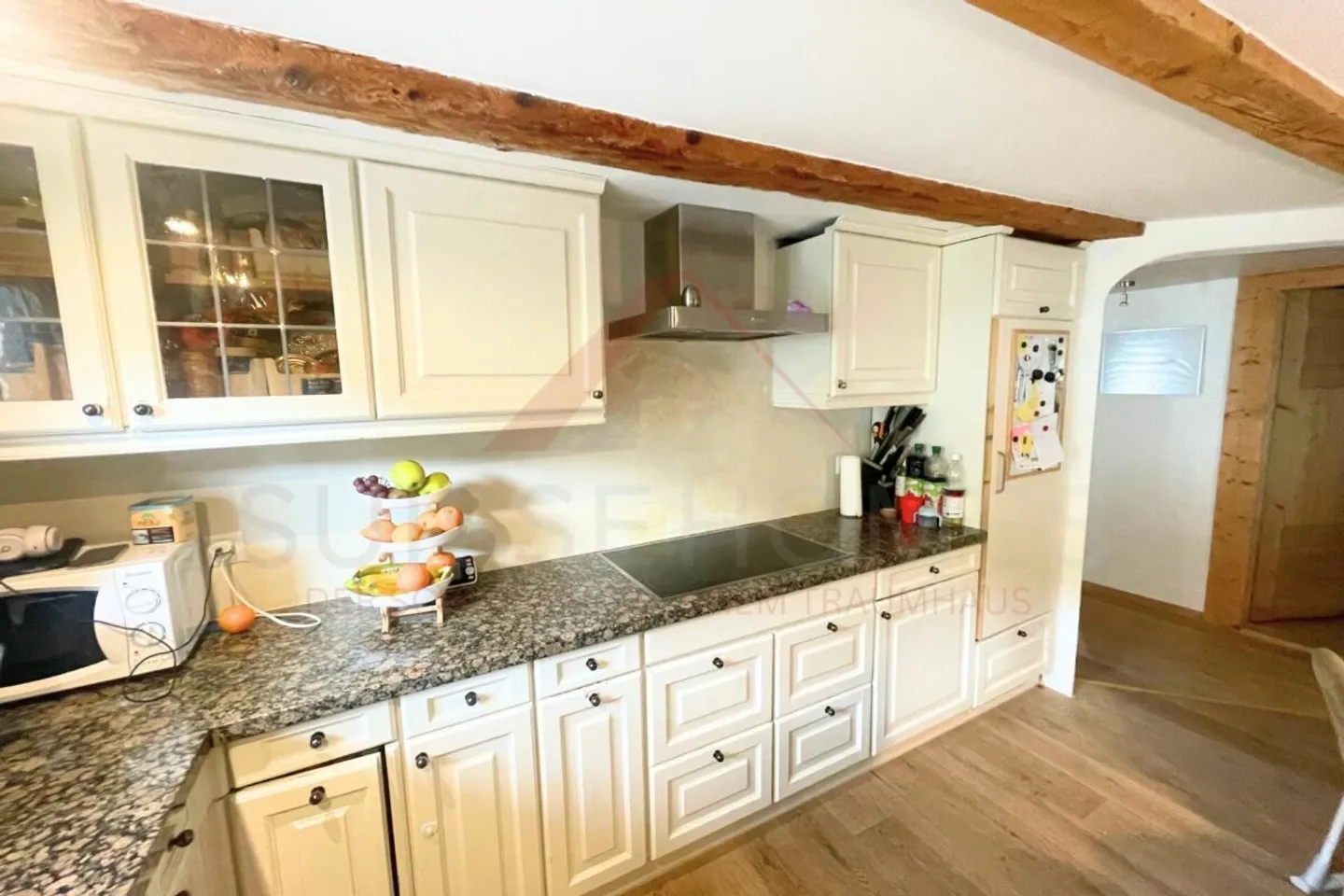 Casa a due generazioni con 14,5 stanze e 1.725 m² di terreno a Grenchen - utilizzo versatile nella zona residenziale W2 - Foto 5 di 20