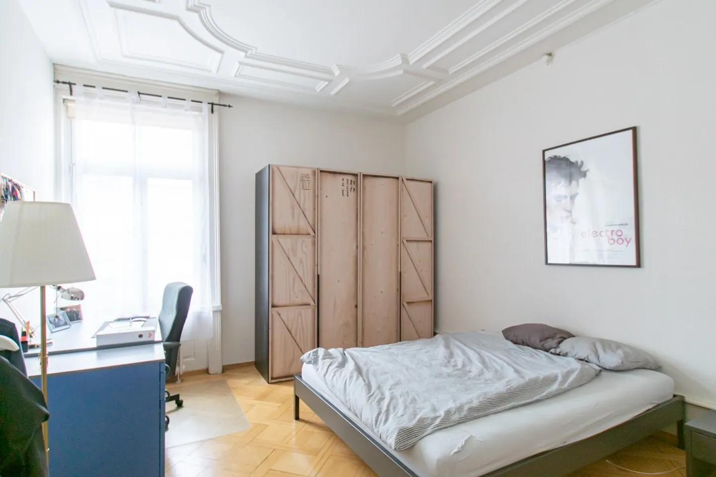 Cozy 4-room Art Nouveau apartment - Photo 2 of 6