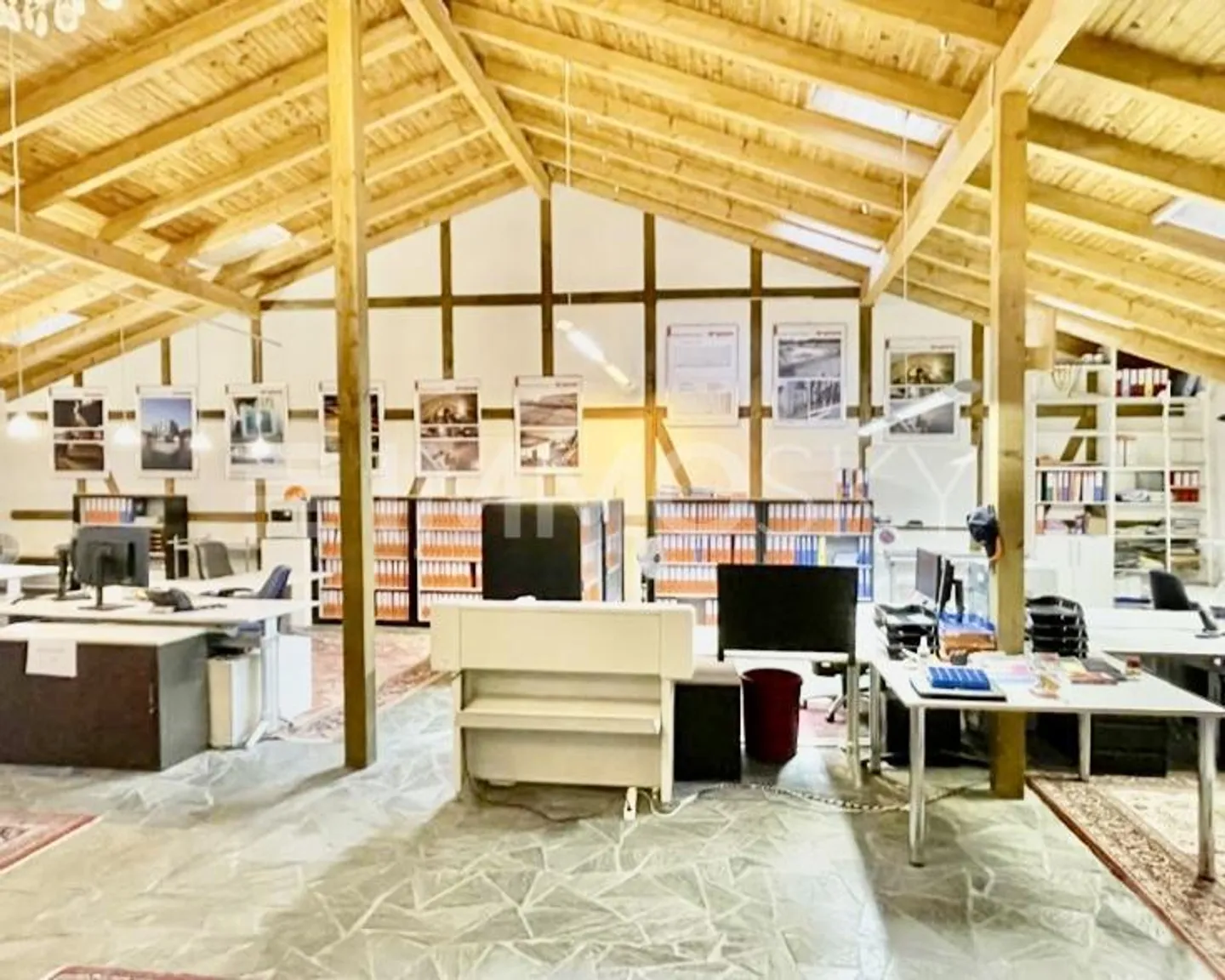 Vielseitige Gewerbefläche - Foto 1 von 4