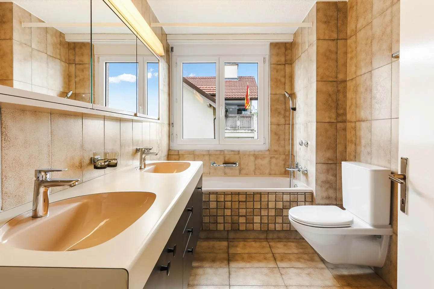 Idéal pour les familles - charmant appartement de 5,5 pièces - Photo 5 sur 9