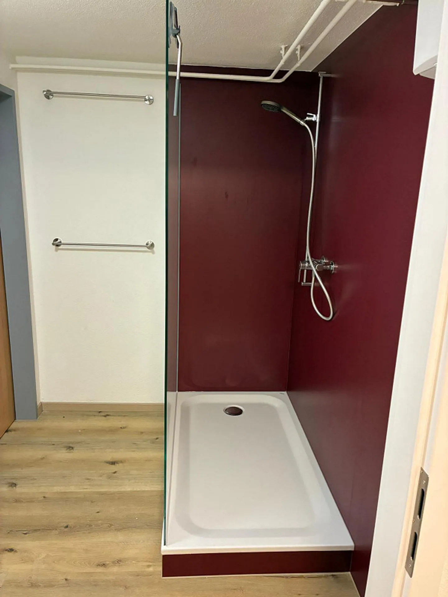 Appartamento 2 1/2 locali - Foto 3 di 13