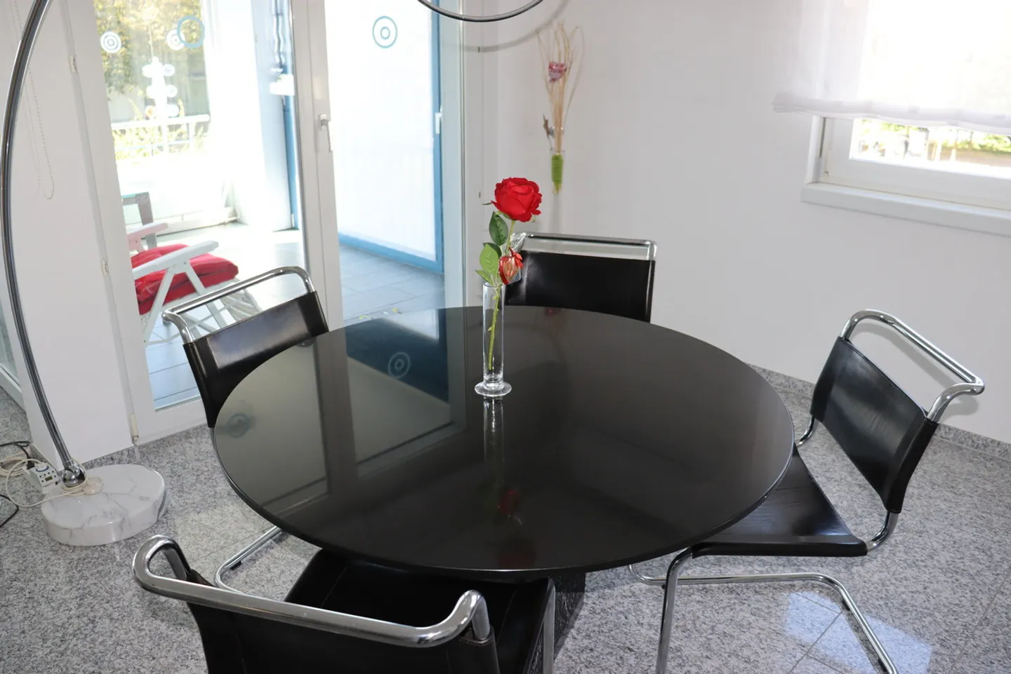 Modern 4.5-Room Apartment - Photo 5 of 15