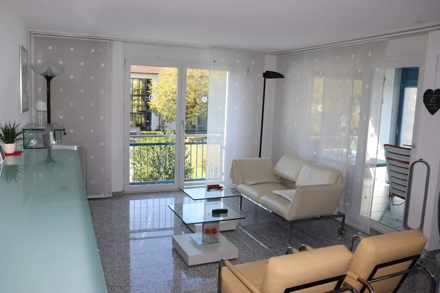Modern 4.5-Room Apartment - Photo 6 of 15