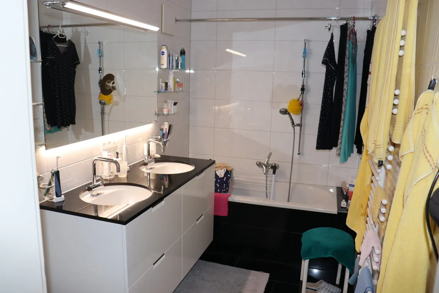 Modern 4.5-Room Apartment - Photo 9 of 15