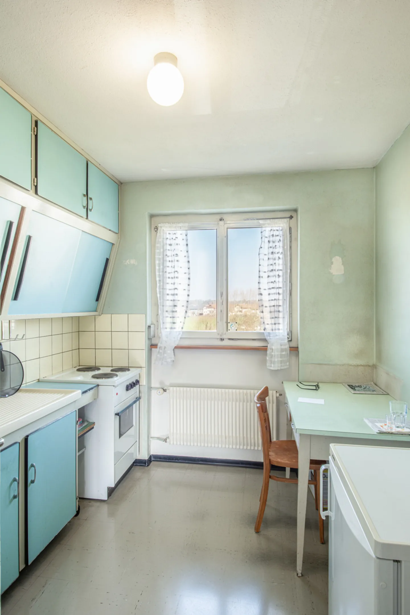 Freistehendes Familienhaus mit Garten - Foto 9 von 12