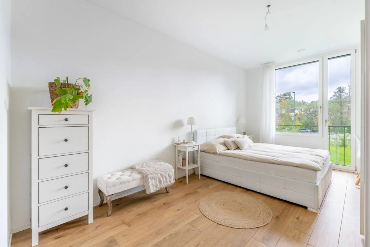 Bellissimo appartamento giardino 4.5 camere con vista castello - Foto 11 di 18