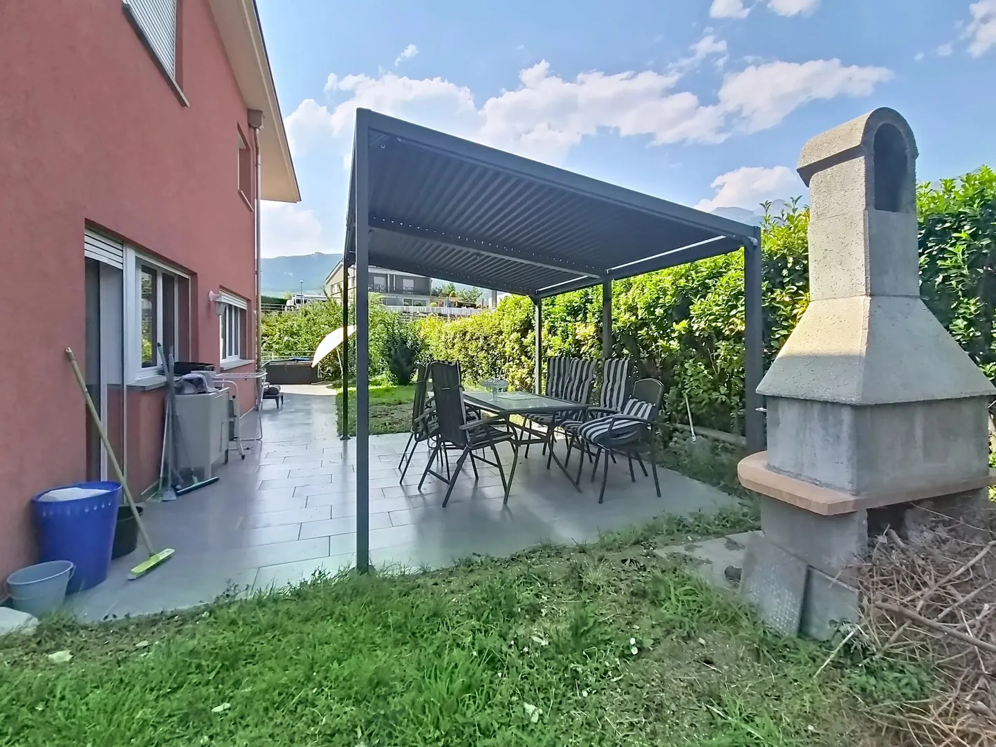 Villa unica nel cuore di Sierre, vicino al Lago Géronde! - Foto 28 di 40