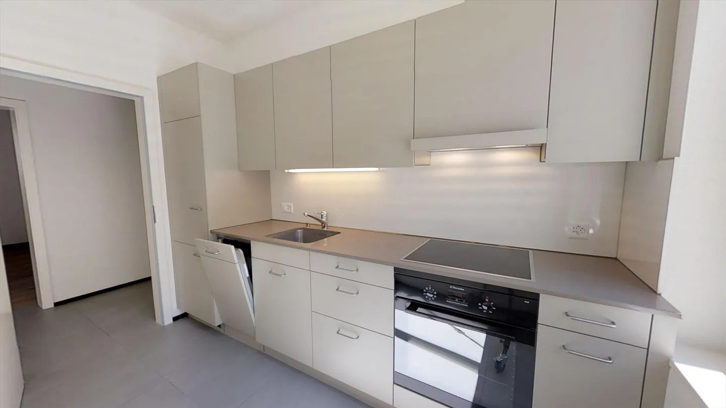 Appartement de haut niveau - Votre départ vers un nouveau chez-vous ! - Photo 4 sur 10