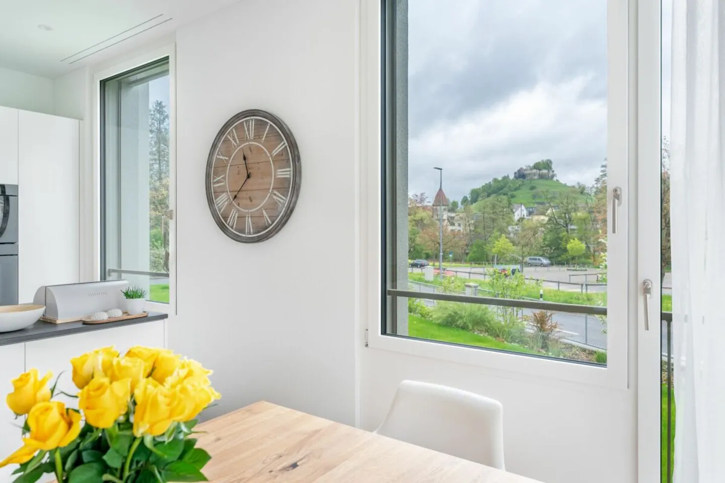 Bellissimo appartamento giardino 4.5 camere con vista castello - Foto 14 di 18