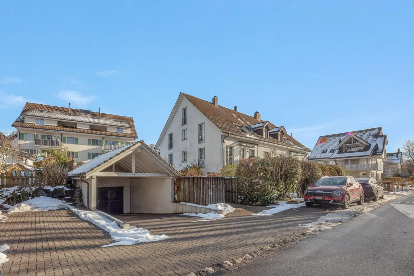 Appartement en penthouse de 4 ½ pièces dans un emplacement calme ! - Photo 8 sur 13