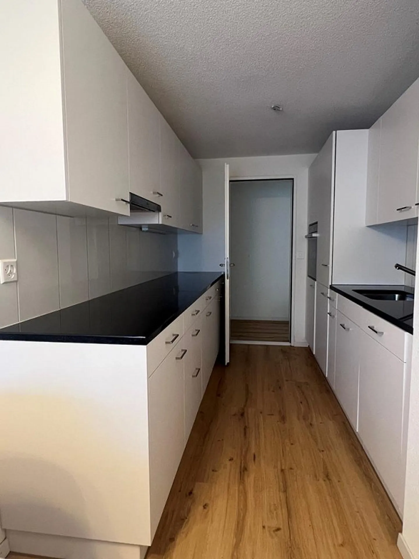 Modern apartment in Elgg - 1 month free living - Photo 3 of 6
