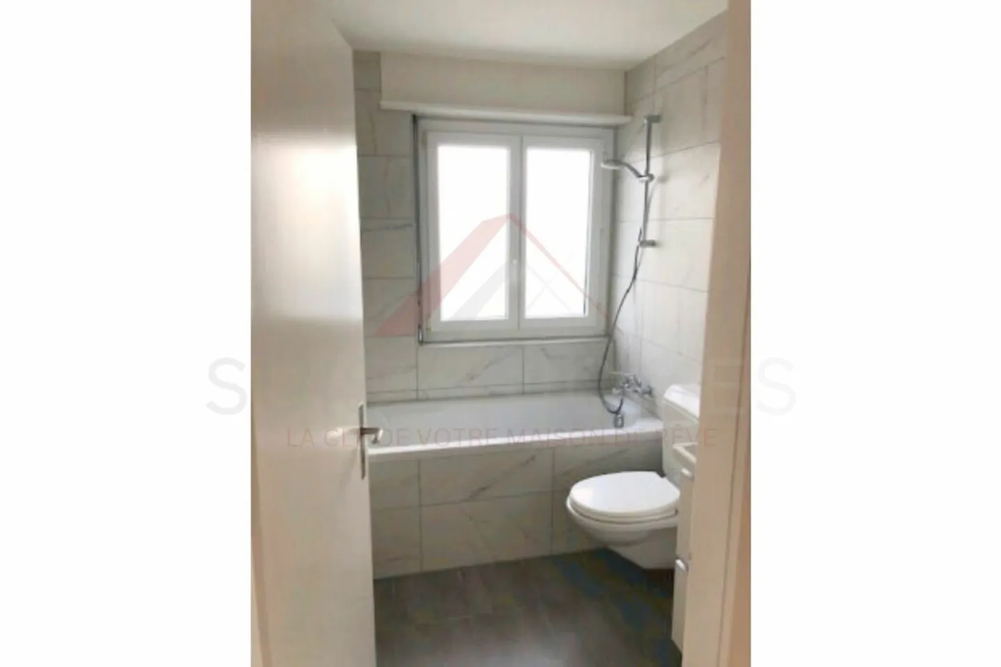 Edificio residenziale di investimento con 6 unità e ufficio separato a 2520 La Neuveville - Foto 11 di 14