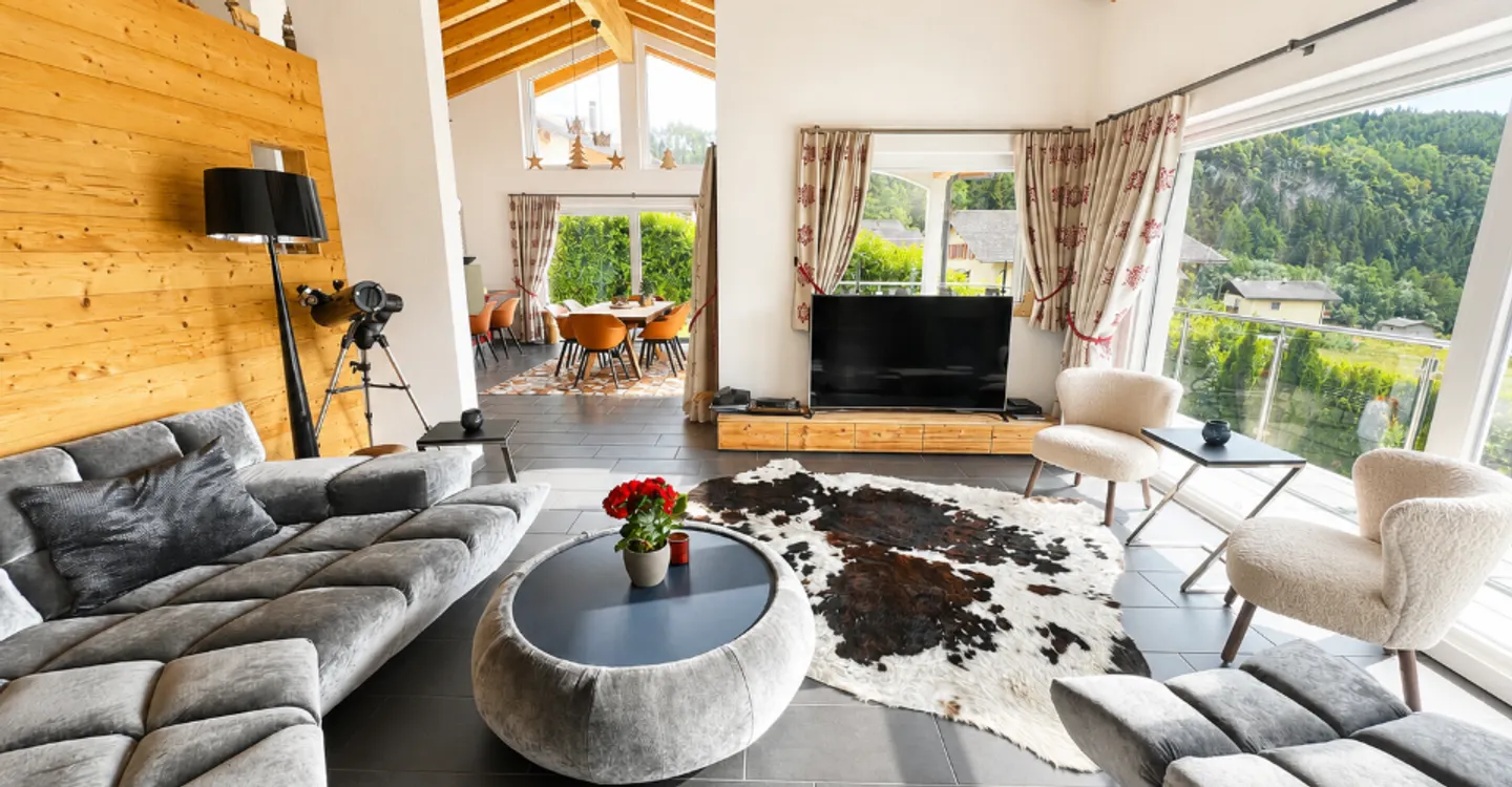Moderne Haus mit Garten - Foto 1 von 12