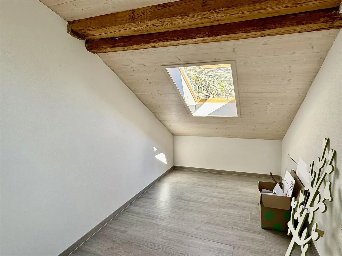 RIVAZ - Bell'appartamento di 4,5 locali - Nel cuore dei vigneti a pochi passi dal lago - Foto 9 di 9