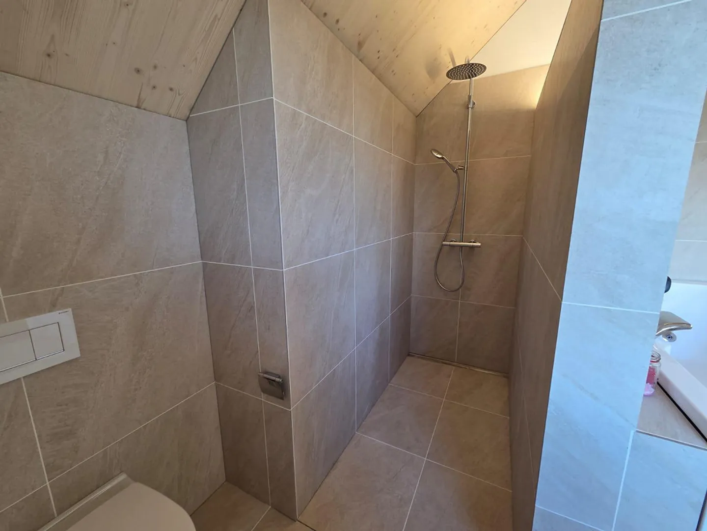 Exclusive Panorama Apartment, Pure Relaxation! - Photo 13 of 17