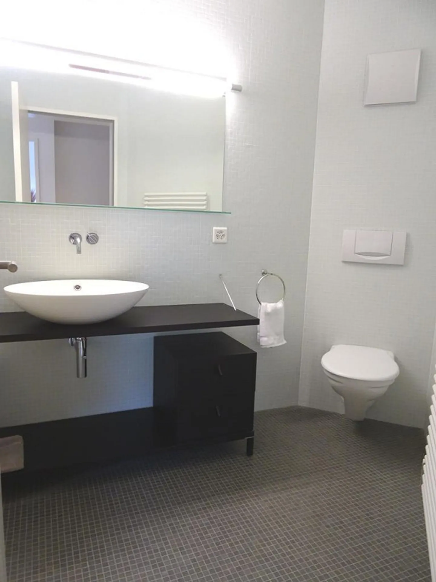Appartement moderne avec grenier spacieux - Photo 6 sur 10