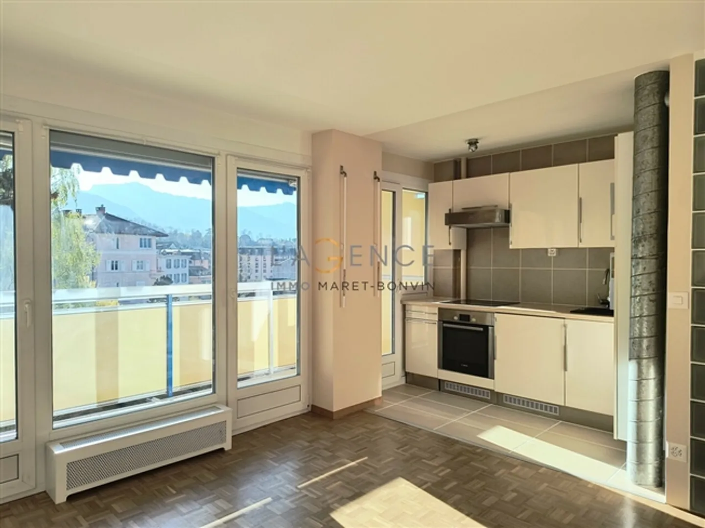 Charming Studio - Photo 1 of 6