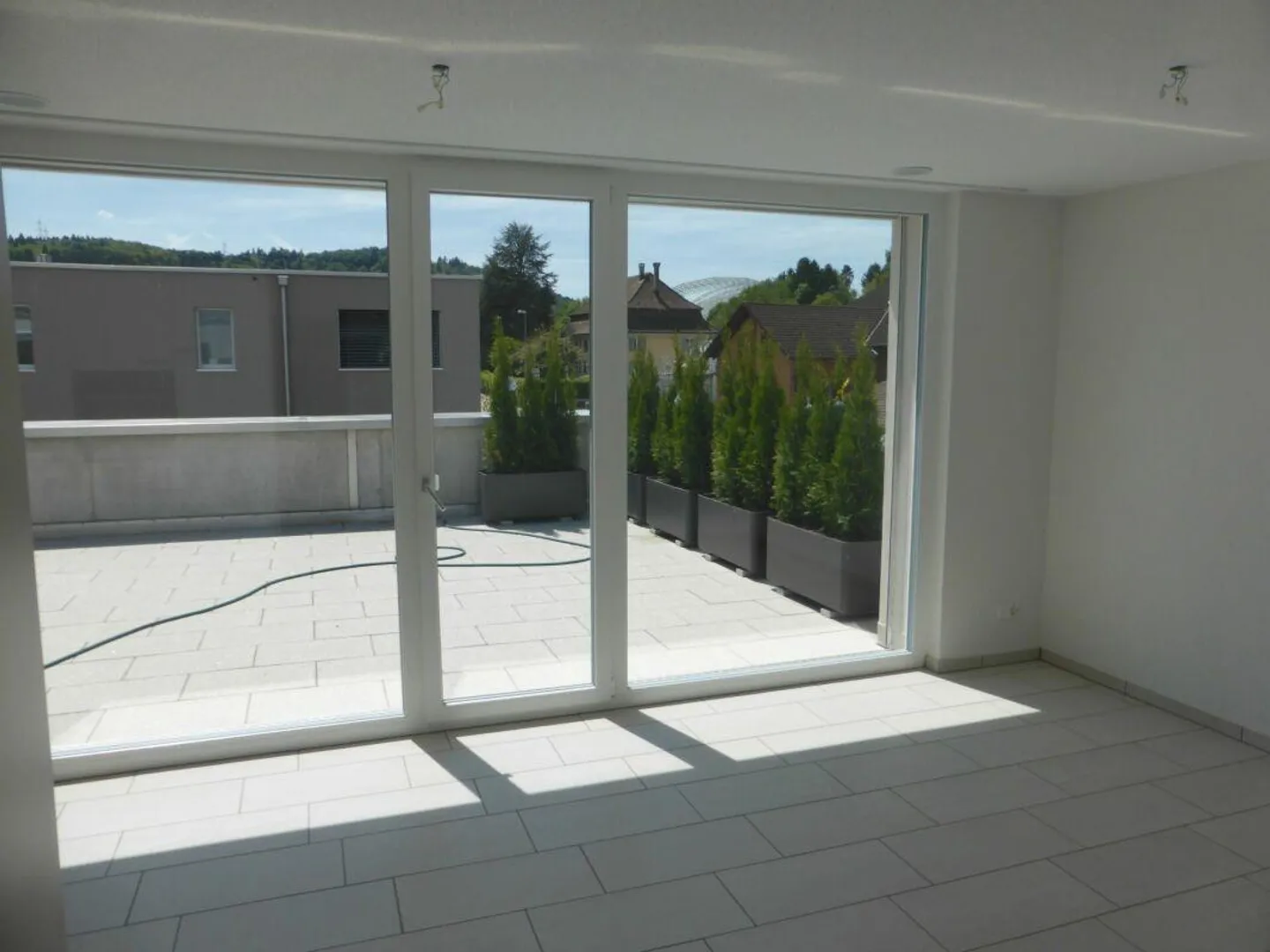 Kölliken / magnifique appartement en attique moderne de 2,5 pièces A 2.1 - Photo 3 sur 14
