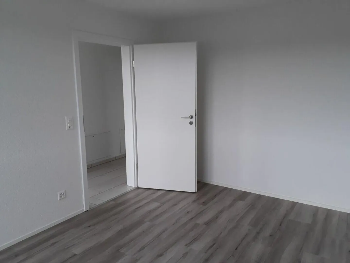 Kölliken / magnifique appartement en attique moderne de 2,5 pièces A 2.1 - Photo 7 sur 14