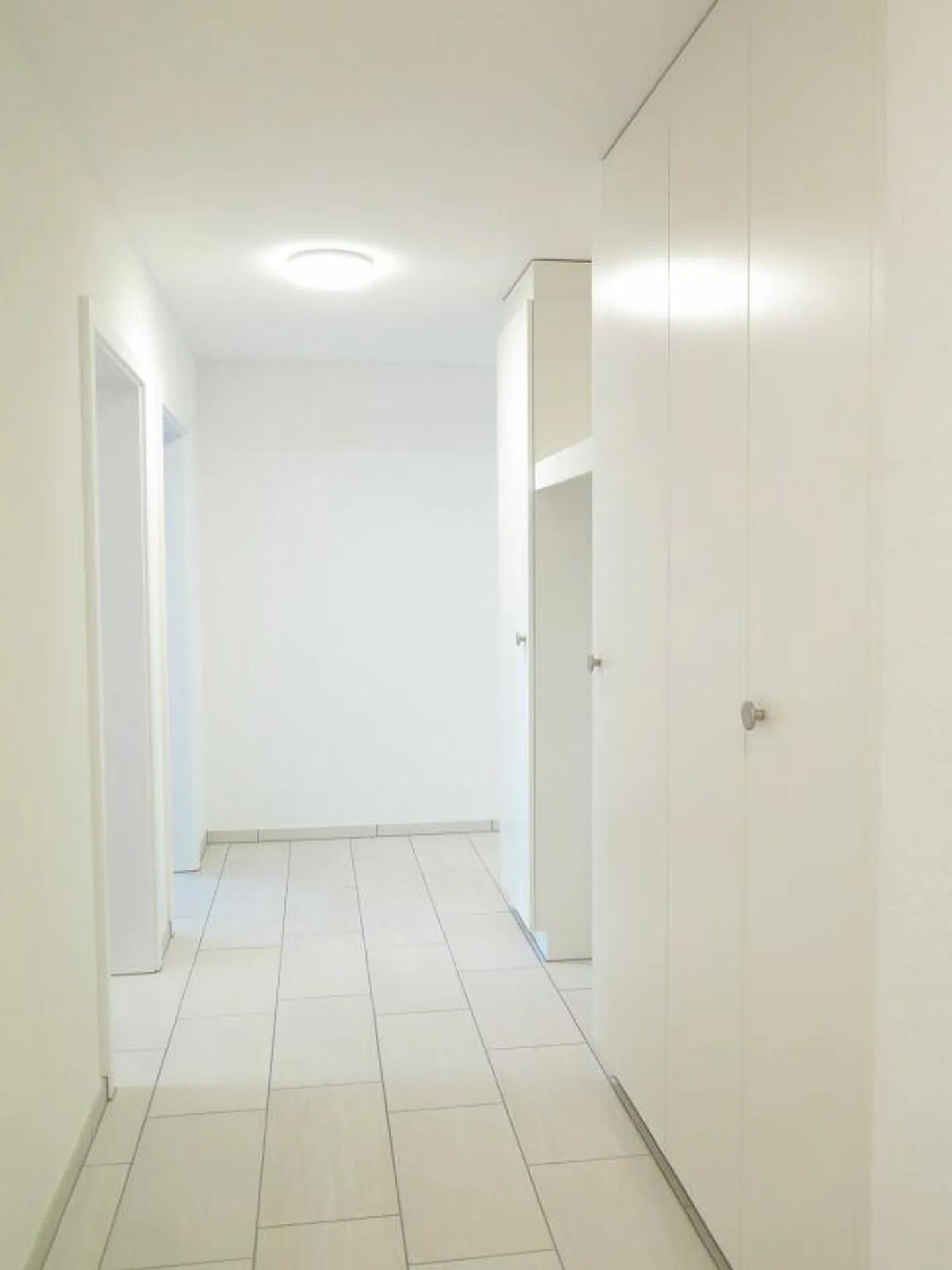 Kölliken / magnifique appartement en attique moderne de 2,5 pièces A 2.1 - Photo 9 sur 14