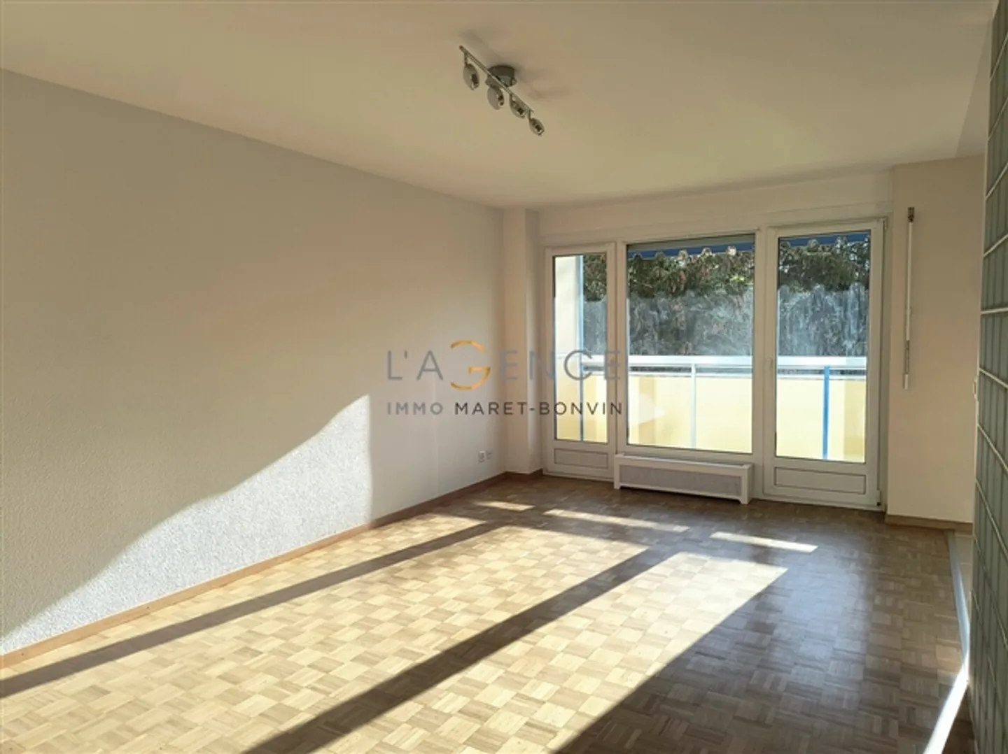 Charming Studio - Photo 3 of 6