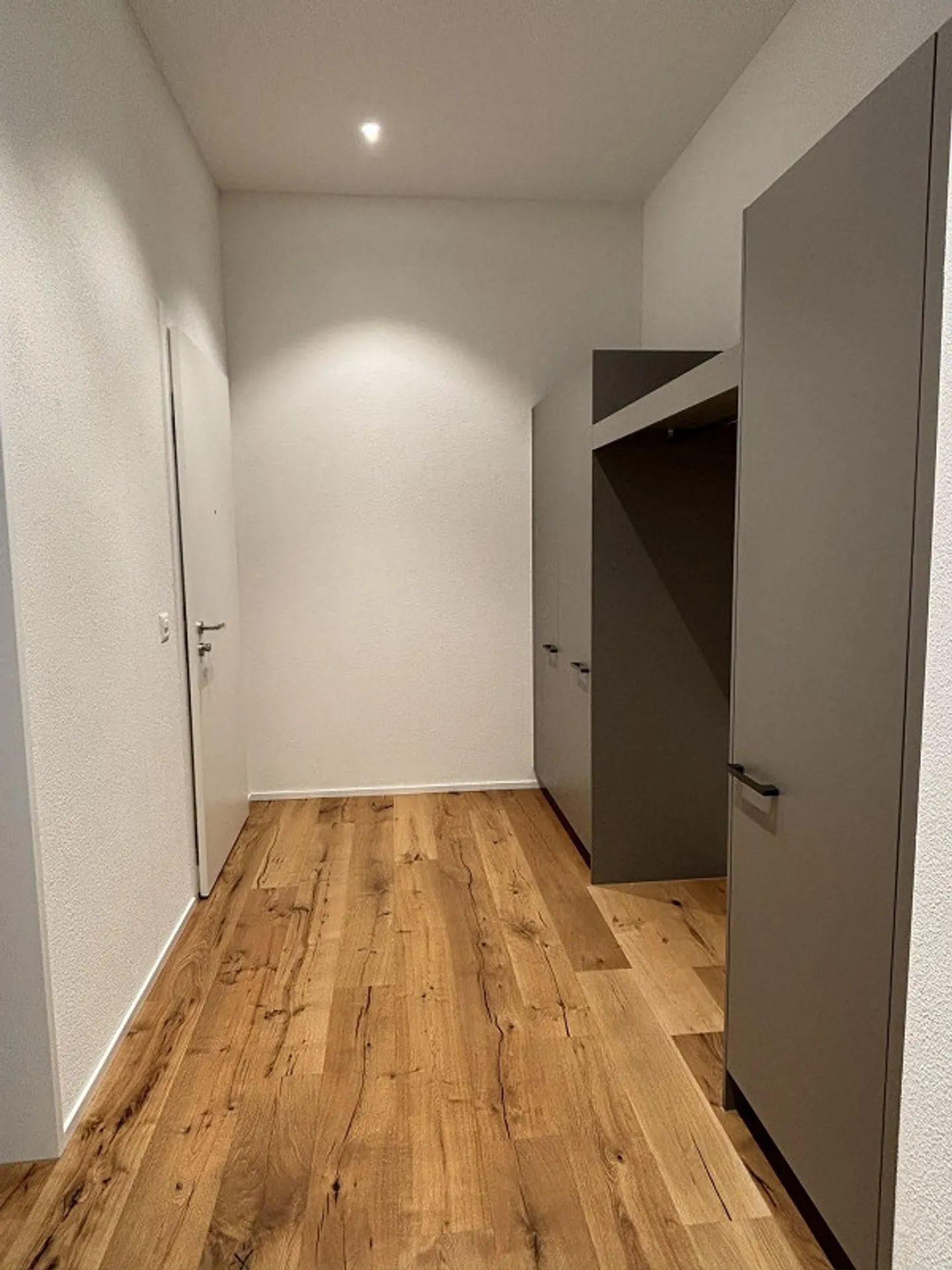 Moderne 4.5-Zimmer-Neubauwohnung mit Balkon in Berg TG - Foto 3 von 11