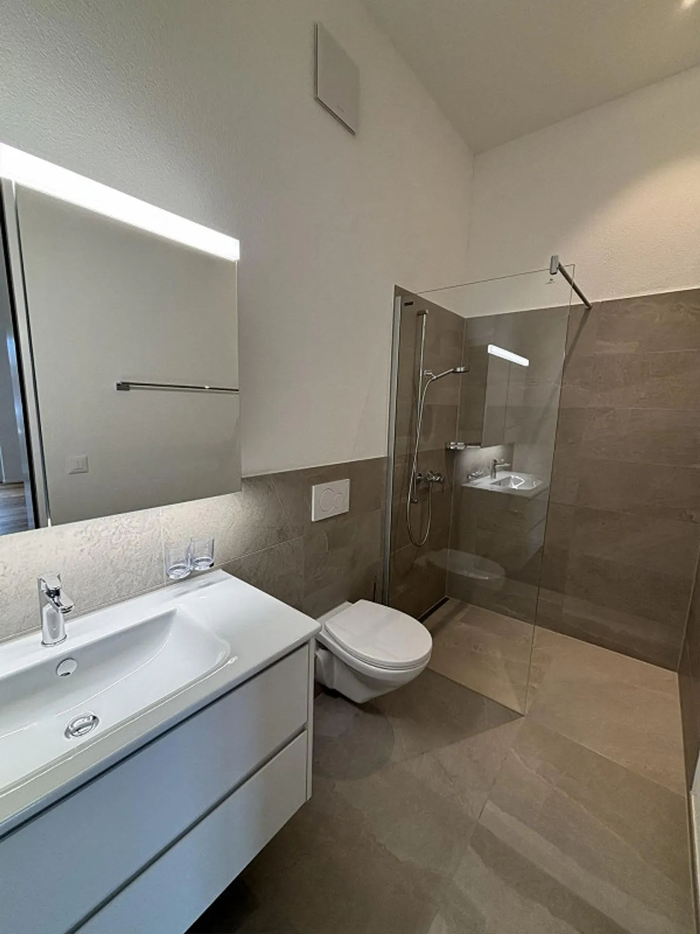 Moderne 4.5-Zimmer-Neubauwohnung mit Balkon in Berg TG - Foto 9 von 11