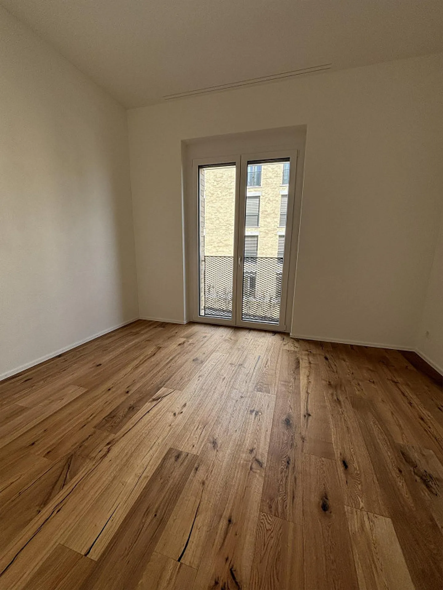 Moderne 4.5-Zimmer-Neubauwohnung mit Balkon in Berg TG - Foto 6 von 11