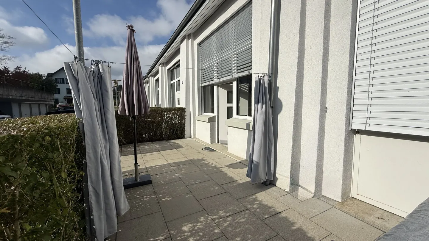 Modernes Loft mit spektakulärer Architektur und Seeblick - Foto 12 von 14