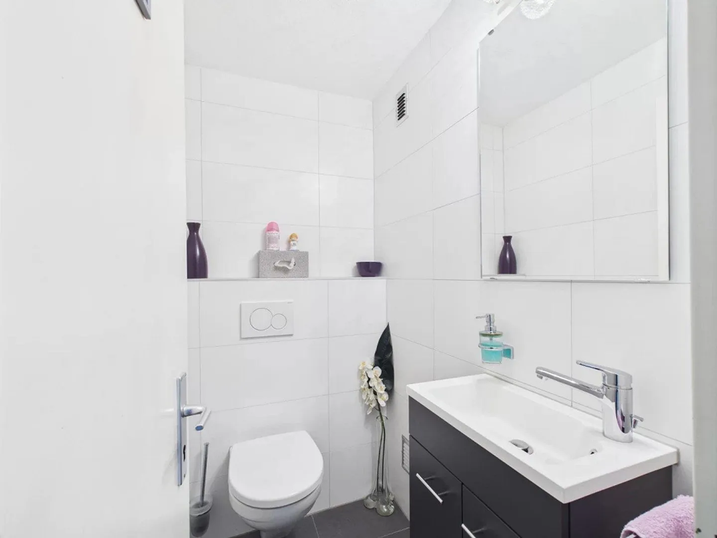 Interesting Apartment in the Center of Fiesch - Photo 4 of 13