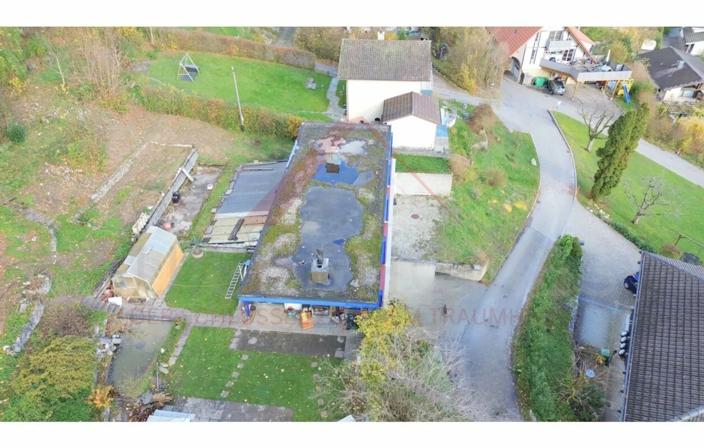 Terrain constructible avec maison existante de 4,5 pièces à Oensingen - emplacement en pente au bord de la forêt avec panorama alpin - Photo 4 sur 5