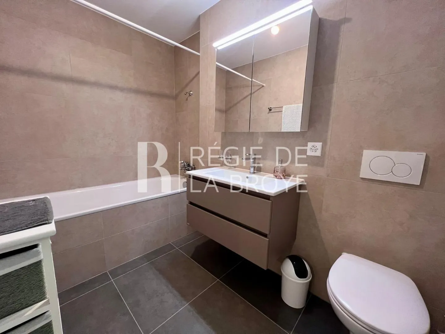 3,5-Zimmer-Wohnung in Dompierre FR - Foto 9 von 12