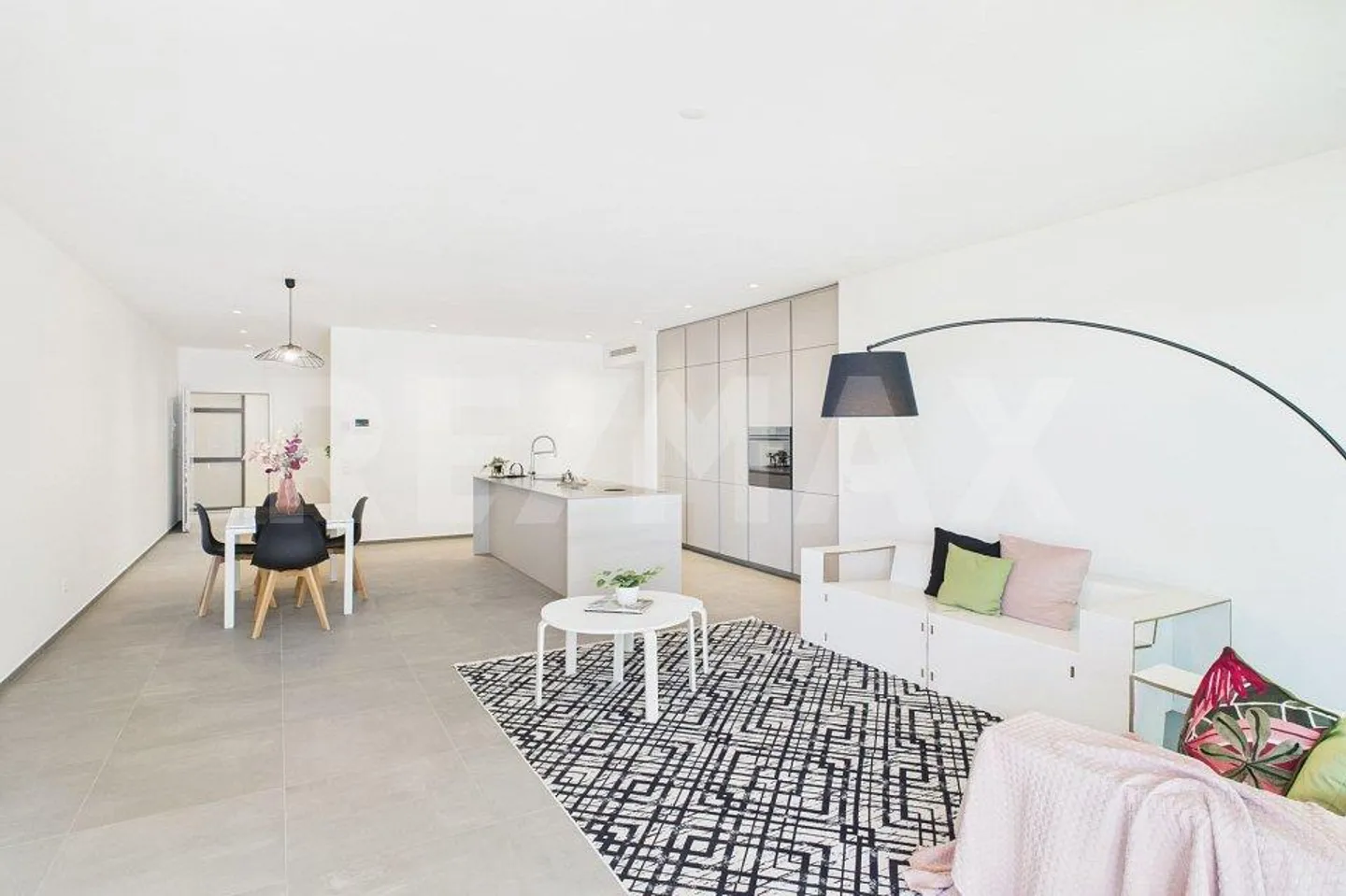 Appartamento 2.5 stanze - Foto 3 di 13