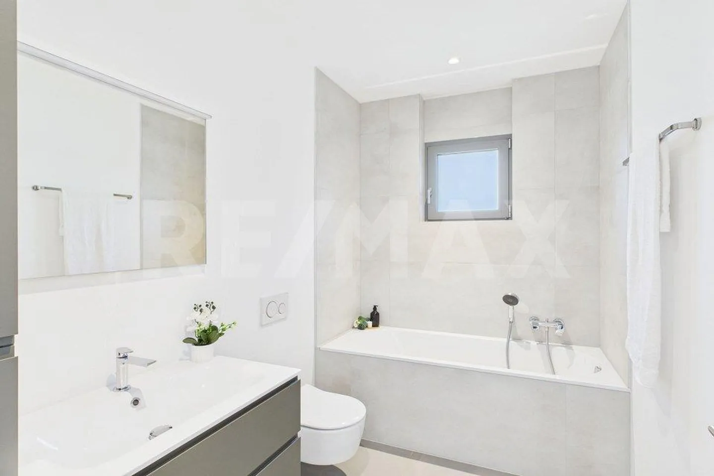 Appartamento 2.5 stanze - Foto 7 di 13