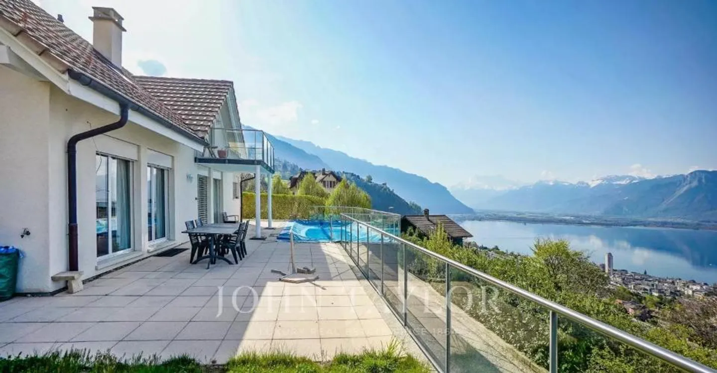 Chalet mit Seeblick - Foto 3 von 12