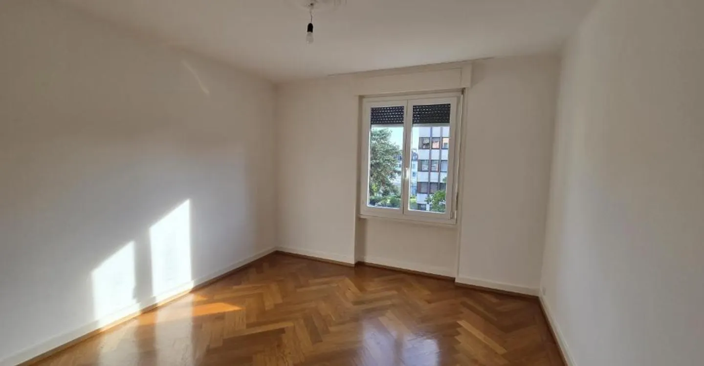 4.5 Room Apartment - Photo 4 of 10