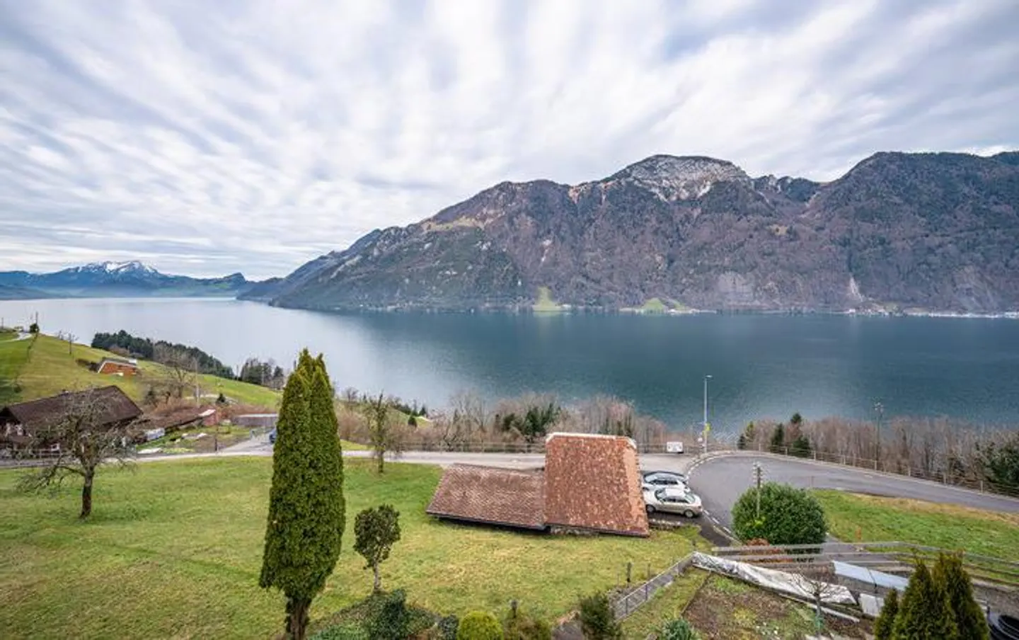 PERLA RESIDENZIALE URSCHWEIZ SULLA PENDENZA SOLEGGIATA - Foto 7 di 8