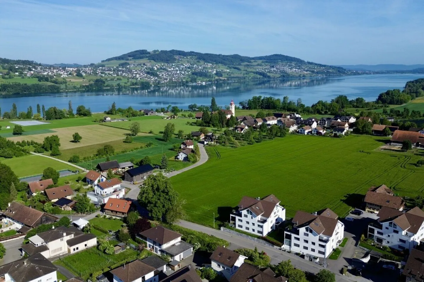 Maison individuelle de coin de 6,5 pièces près du lac - Photo 2 sur 25