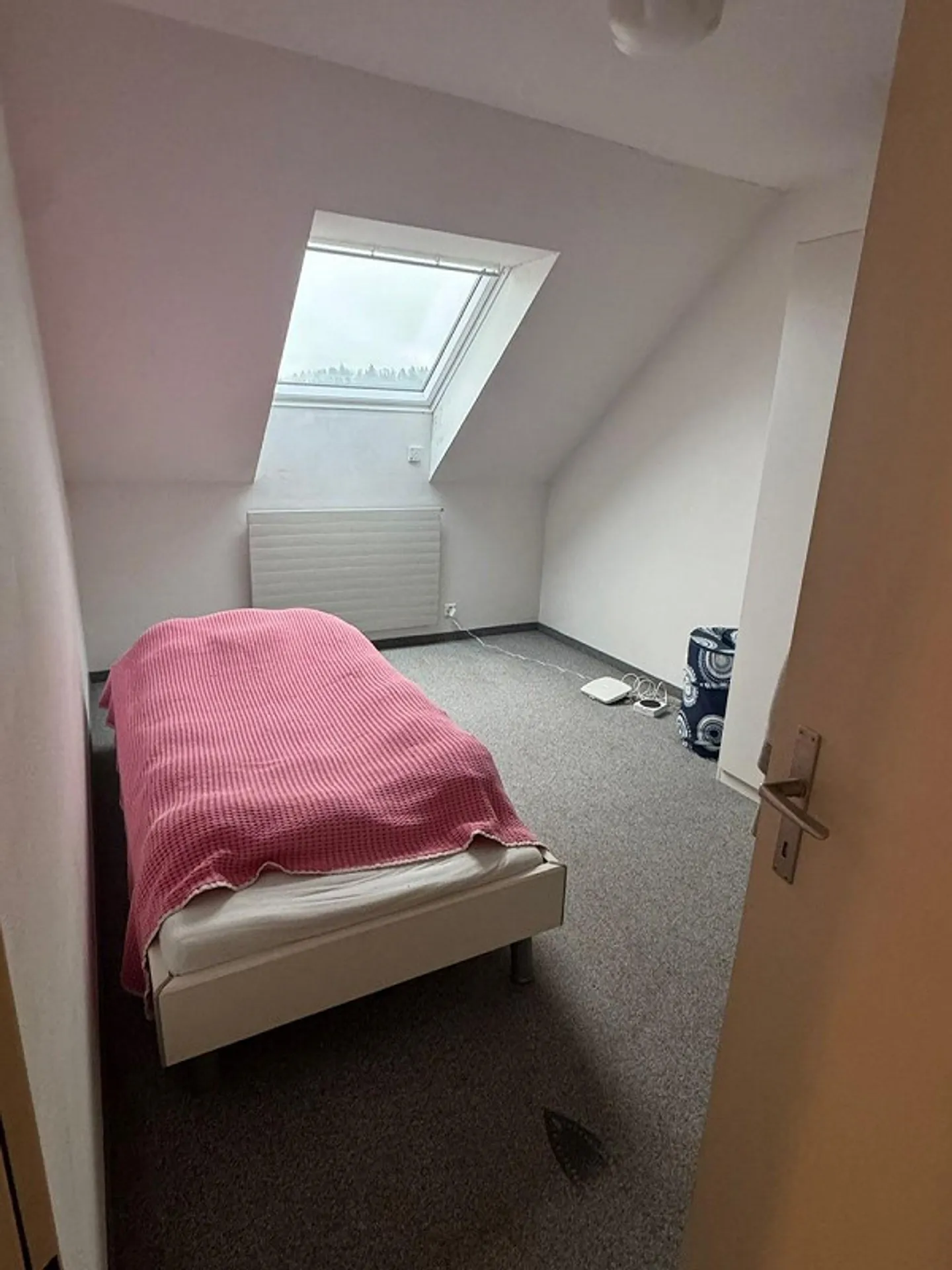 Endroit attrayant pour vivre | Vivre, travailler, et profiter de la vie | fraîchement rénové - Photo 3 sur 4