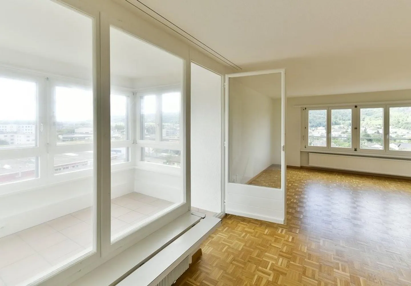 Moderne Wohnung in zentraler Lage - Foto 4 von 6