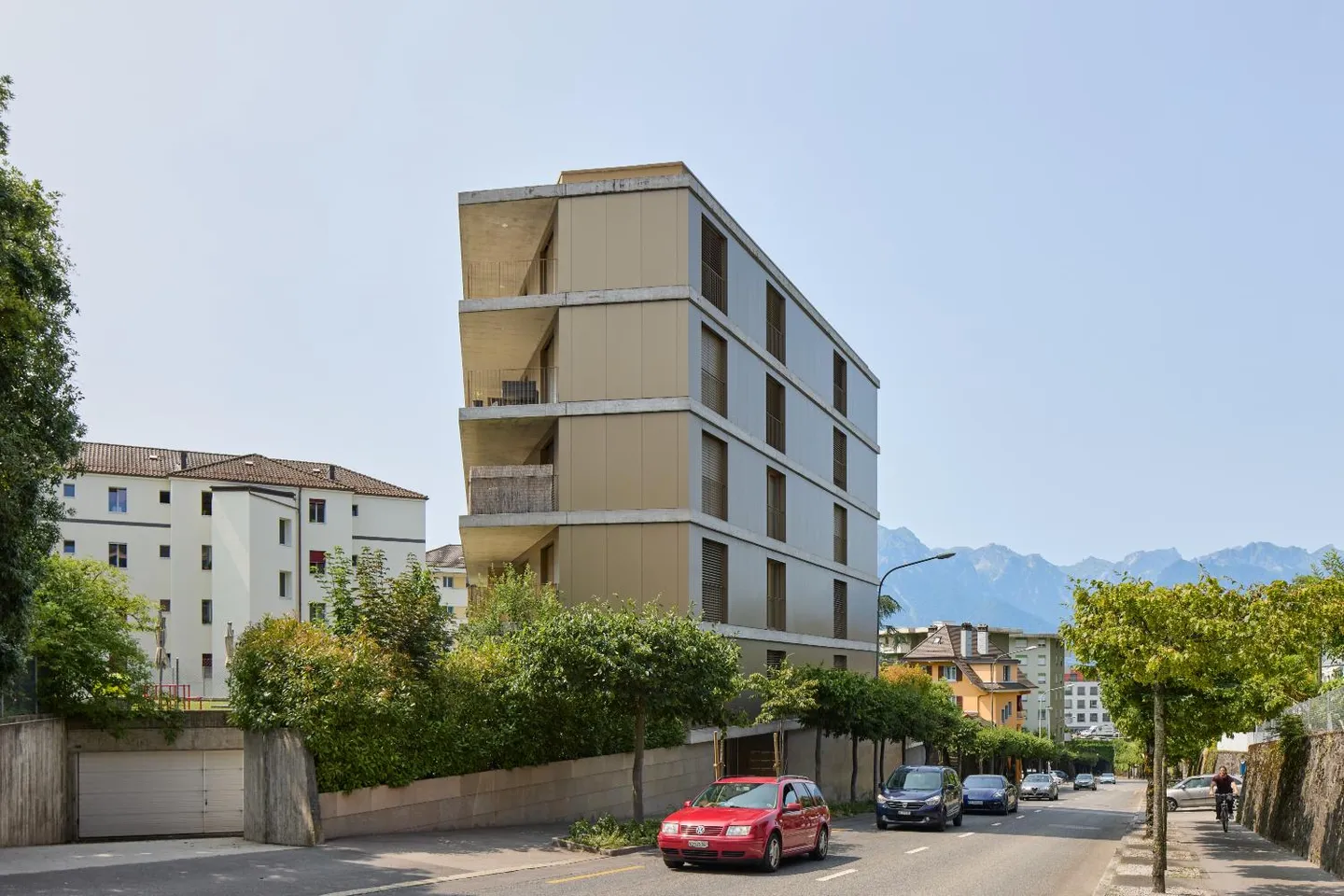 Appartement Lumineux dans Quartier Calme - Photo 1 sur 3