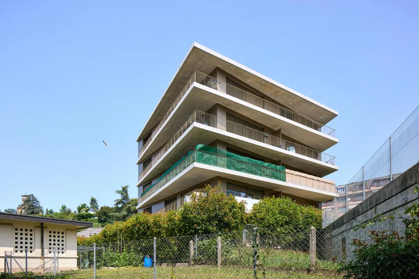 Appartement Lumineux dans Quartier Calme - Photo 3 sur 3