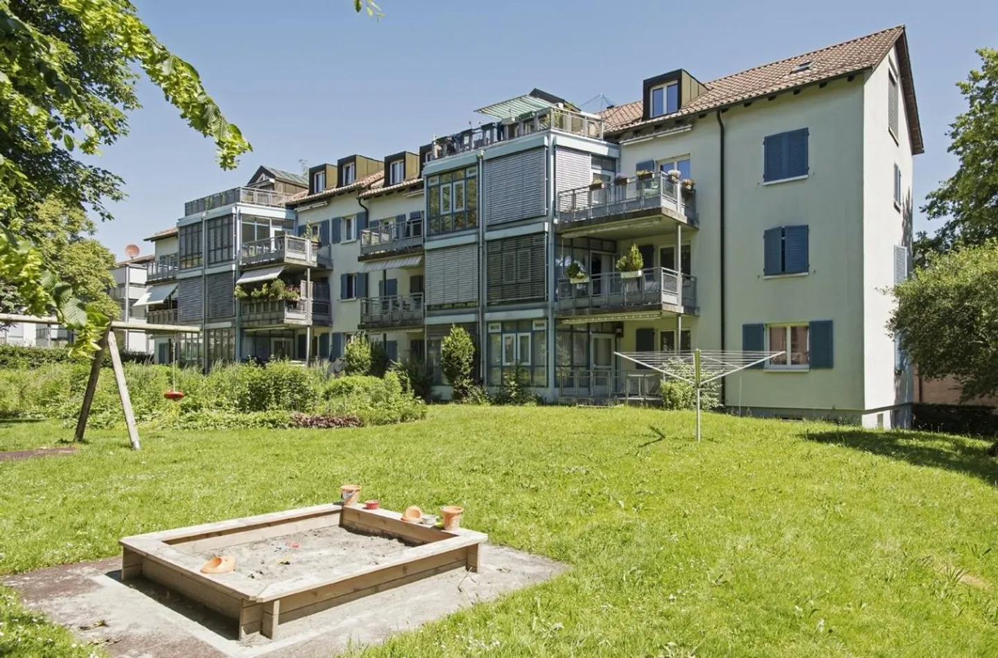 Bellissimo appartamento mansardato di 4,5 locali con terrazza - Foto 2 di 13