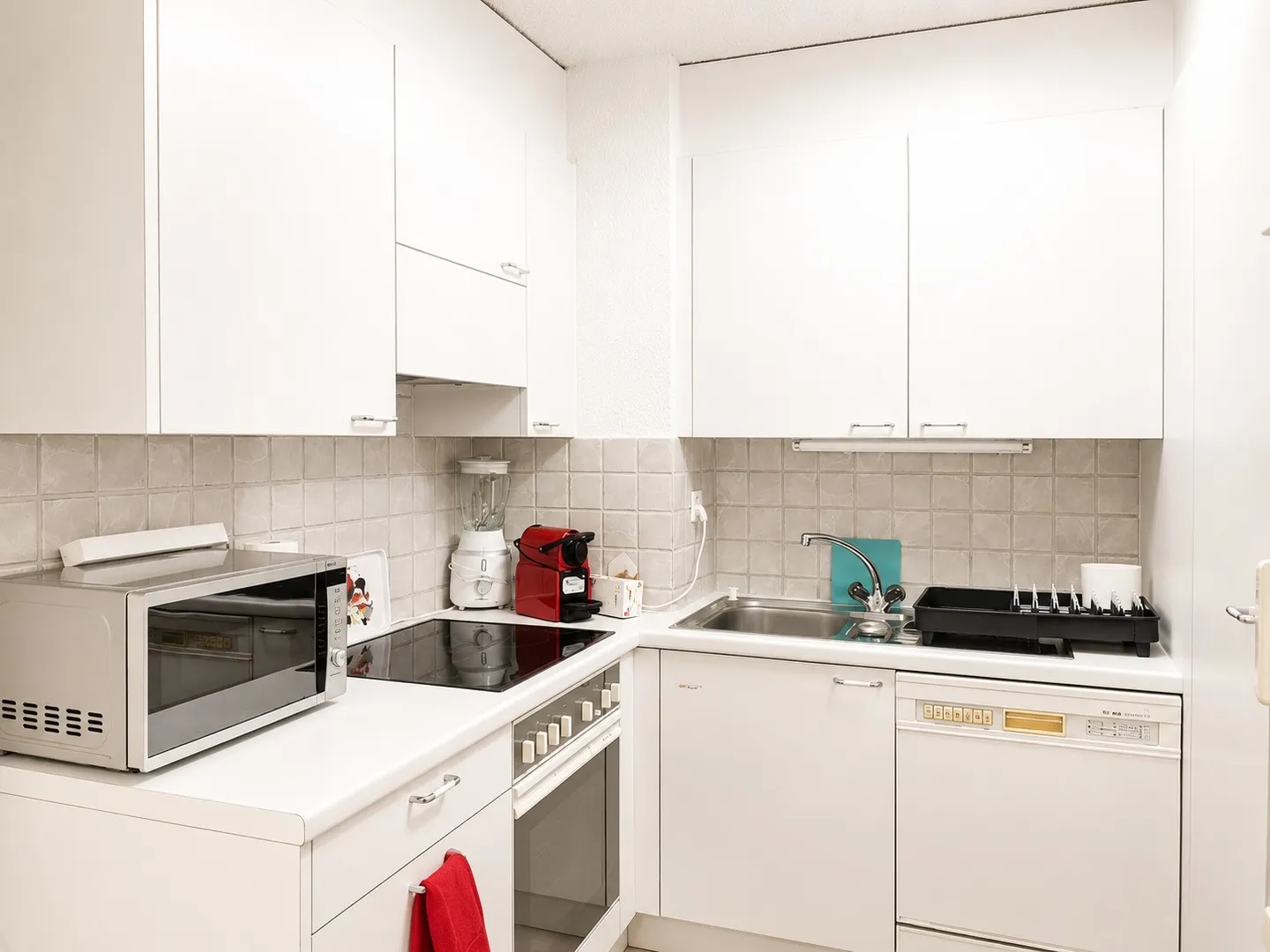 🌟 Appartement 2,5 pièces avec ascenseur dans un emplacement de premier choix Zone 10 🌟 - Photo 8 sur 11