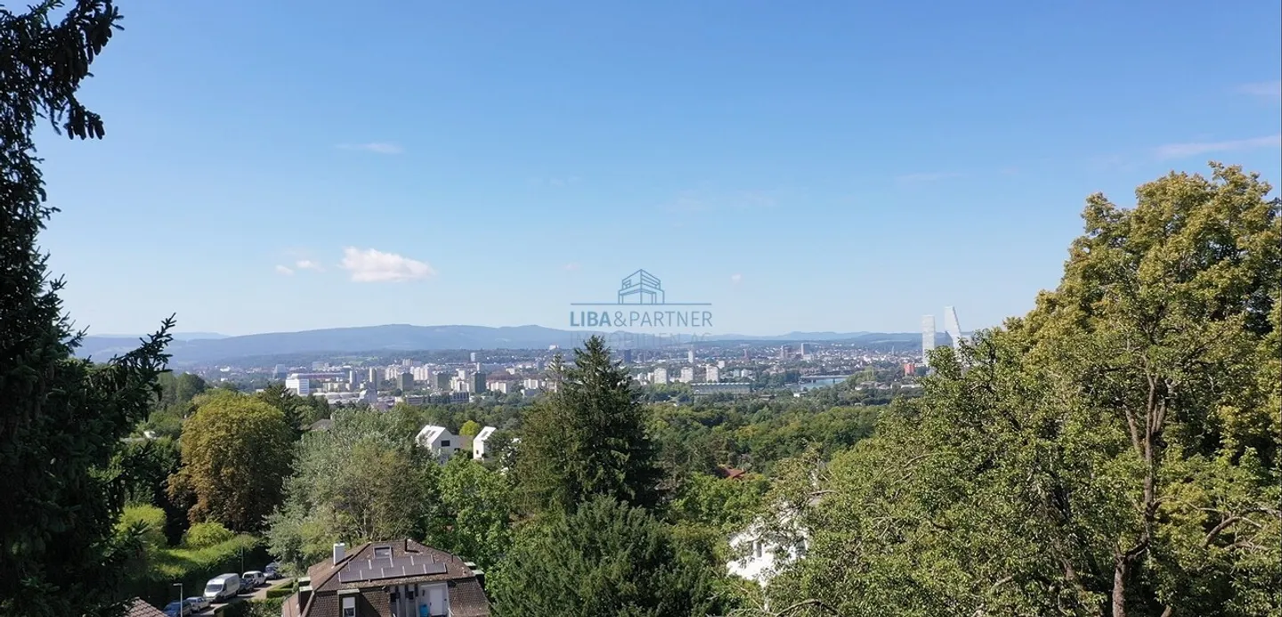 Vista Ininterrotta, La Tua Nuova Casa con Vista Ampia - Foto 2 di 12