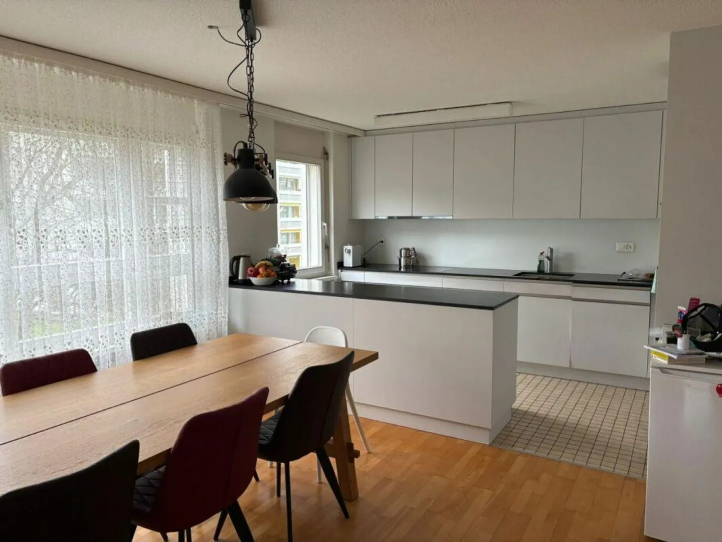 Charming, family-friendly 4.5-room apartment in the best residential location - Photo 2 of 11